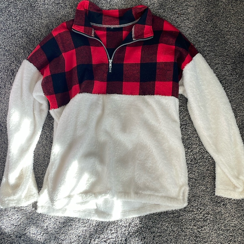 Checkered pullover quarter-zip - size M